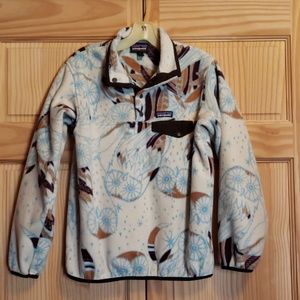 Patagonia sweatshirt